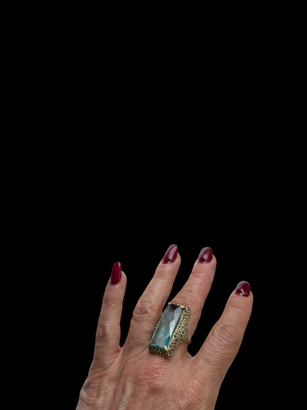 Anillo Bag Gold Centro Daylight de Joyería Regina Castillo