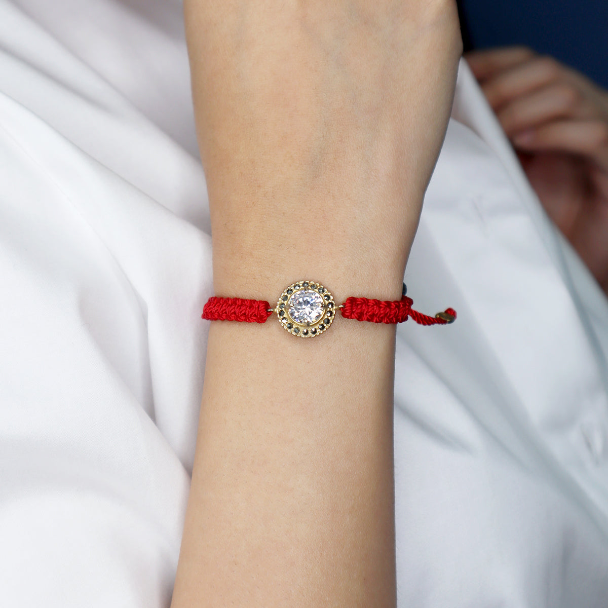 PULSERA TEJIDA CORONA GOLD Pulseras de Joyería Regina Castillo