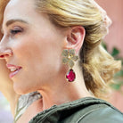 Arete Flor Catha con Drop Lumiere I Gold Arete + Drop de Joyería Regina Castillo
