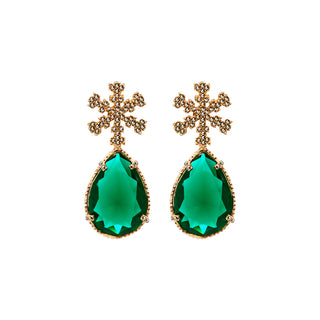 Aretes dorados con copo de nieve y drop verde esmeralda, detalles pavé