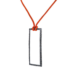 COLLAR HILO TEJIDO + DIJE MARCO PAV Collares de Joyería Regina Castillo
