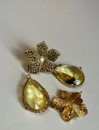 Catha Flower Earring with Classic Drop I Gold 